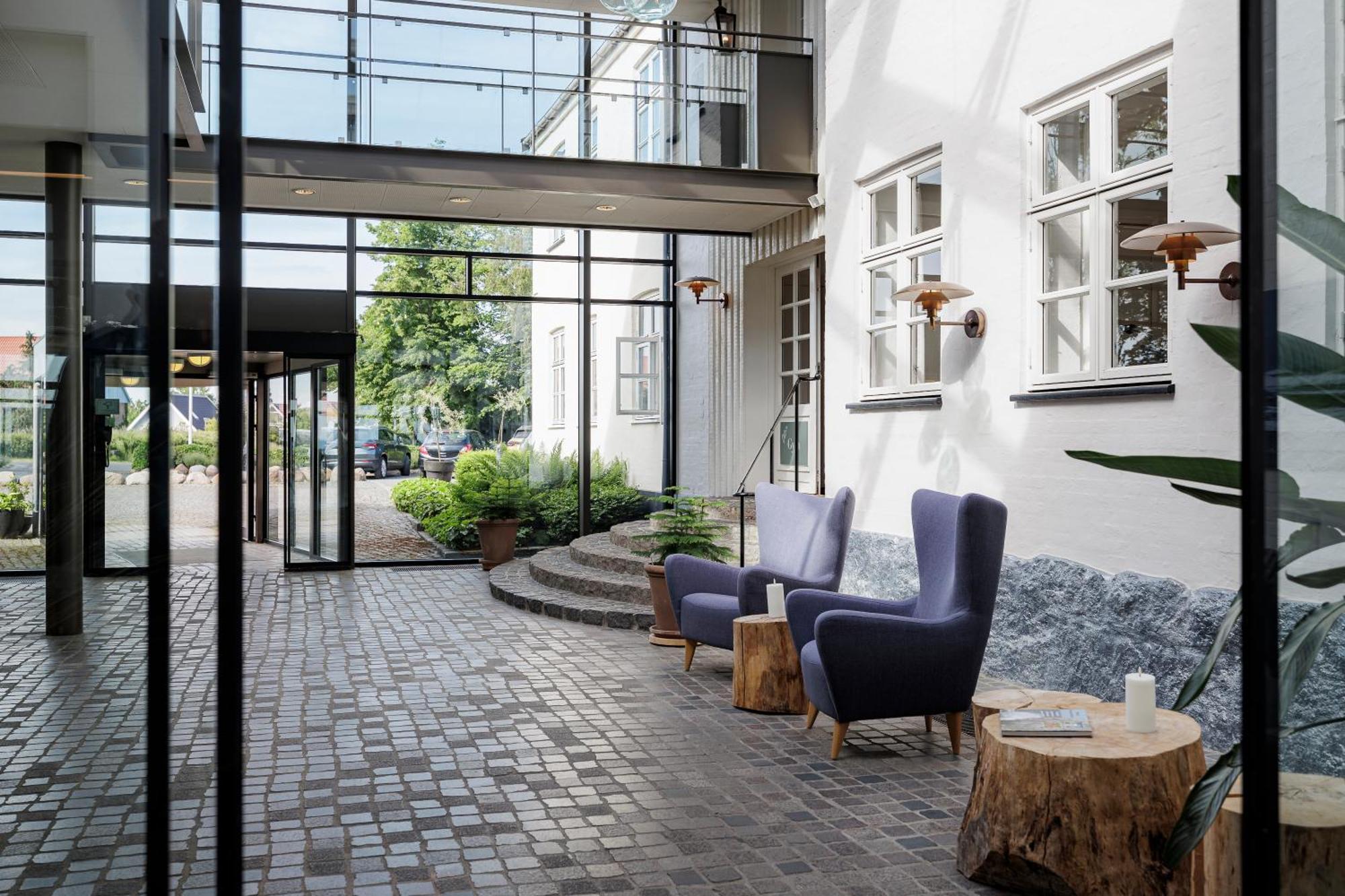 Fredensborg Badehotel Rønne Exterior foto